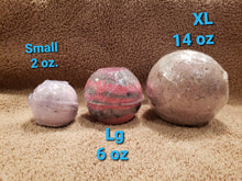 Load image into Gallery viewer, Eucalyptus Bath Bomb